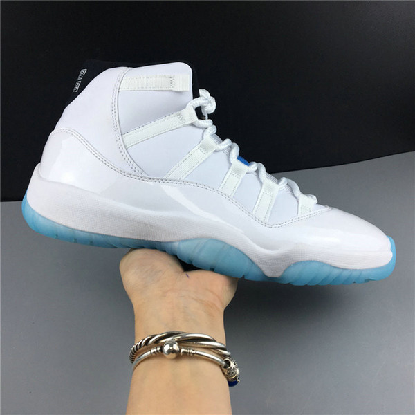 Best Quality 11 White Black Legend Blue Basketball Designer Shoes Classic XI Real Carbon Fiber Fashion Sport Sneakers Ship With Box