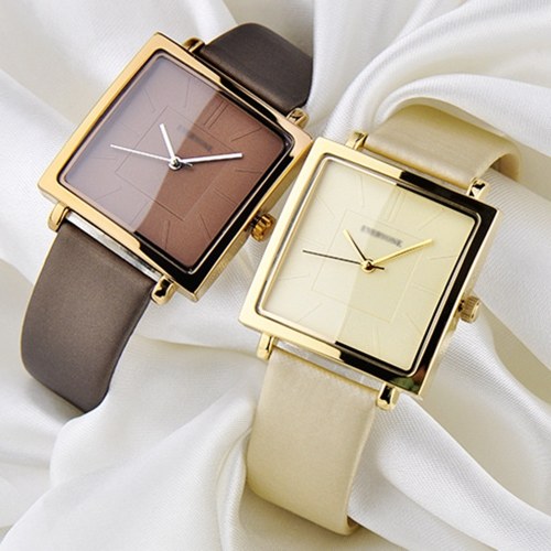Femme exquise montre à quartz rétro simple montre-bracelet analogique carré Lady PU montres en cuir